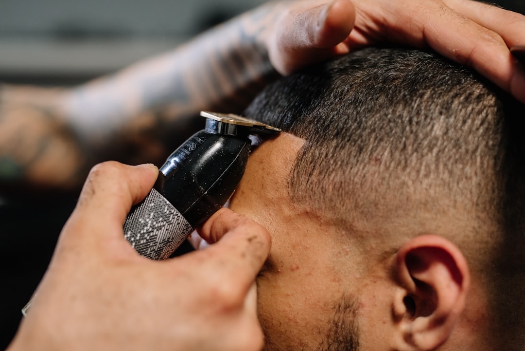 How to Clean Hair Clippers Like a Professional