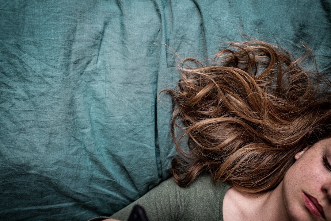 Does Lack of Sleep Cause Hair Loss: The Scientific Connection and Solutions
